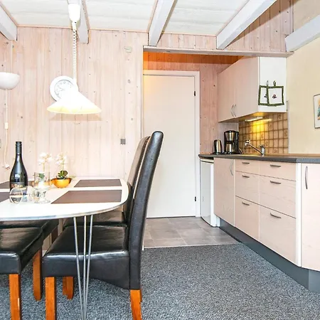 Lxxv Holiday home